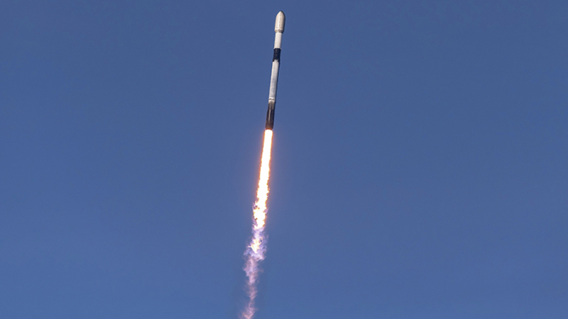 SpaceX запустила ракету Falcon 9 с европейским спутником Galileo