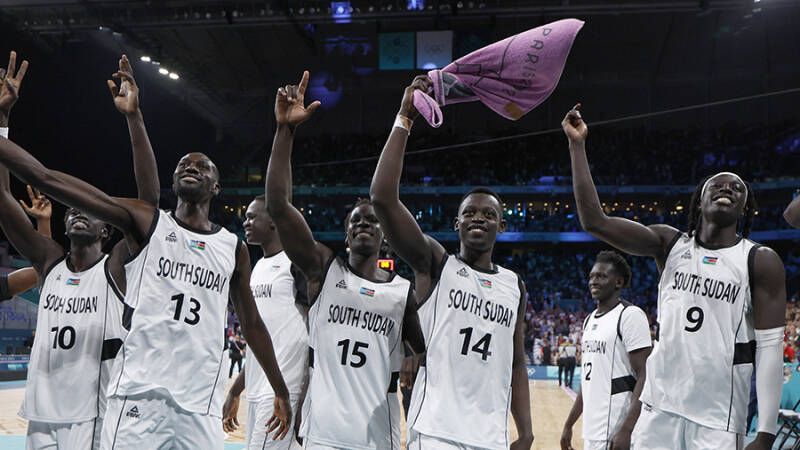 Организаторы ОИ перепутали гимн перед матчем баскетбольной сборной Южного Судана