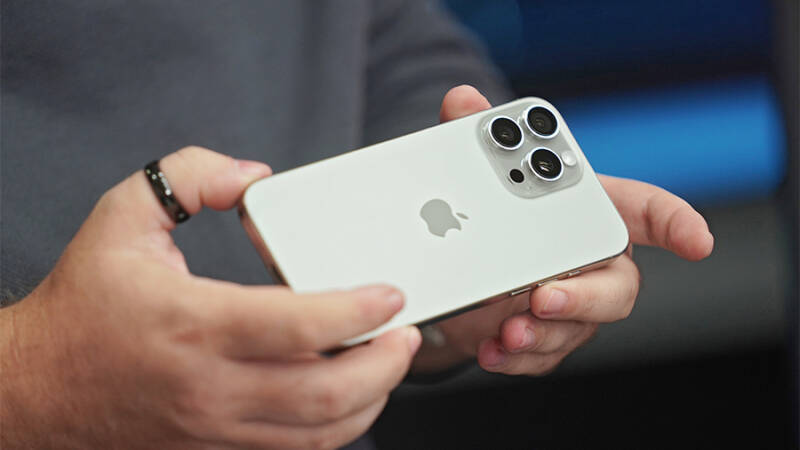 Специалисты предположили снижение цен на iPhone 16 через неделю